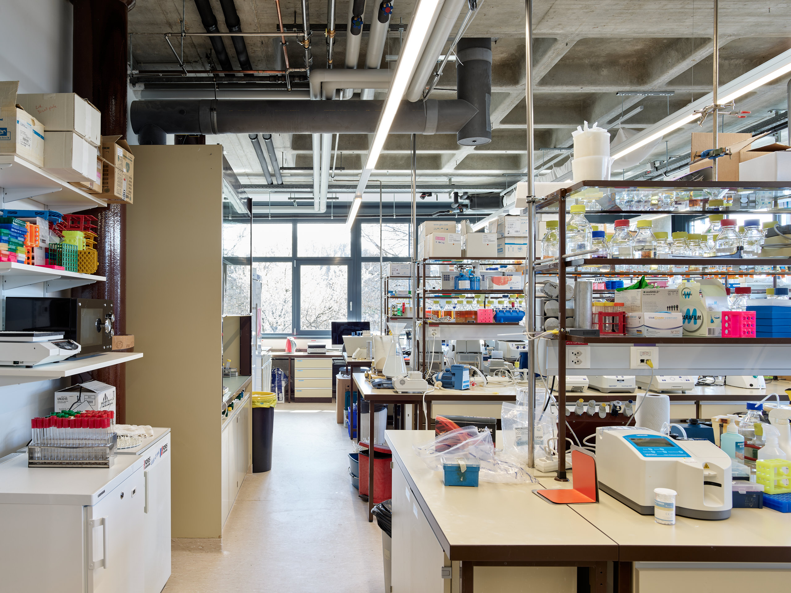 UNIL bâtiment CLE-F Biochimie